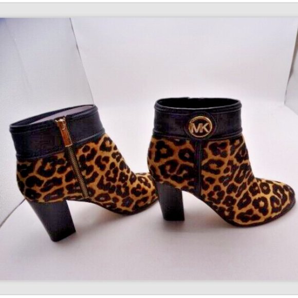 Michael Kors Leopard Calf Hair Ankle Booties Size 8 Pre Owned - Picture 2 of 5